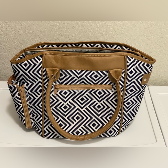 Lunch Bag - Picture 1 of 4